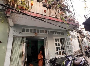 Bán nhà hẻm 958 Lạc Long Quân, p8, quận Tân Bình, 30m3, 1 lầu, 3.88 tỷ