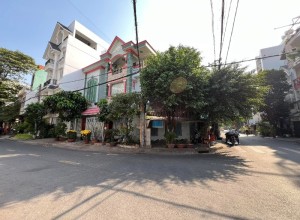 Bán nhà Góc đường Nguyễn Hậu, P. Tân Thành, quận Tân Phú, 10x18m, 2 lầu