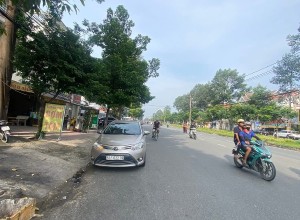 Cho thuê nhà 2 mặt tiền đường số 7, Bình Tân khu Tên Lửa, 10x40m, 90 triệu