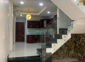 Bán gấp nhà đường số 46, Bình Tân khu Tên Lửa, 5x20m, 4 lầu, giá rẻ