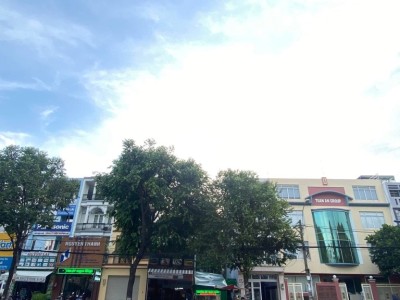 Bán - MTKD Tên Lửa -  9x20 (180) -  Đất - 41 tỷ