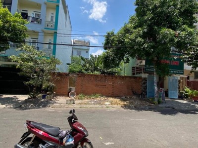 MT Đường Số 25, Q Bình Tân (ngay công viên Khu Tên Lửa ) -  10x20 (2 sổ) -  Đất - 22.2 tỷ