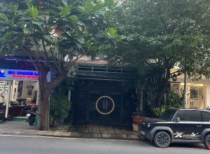 Bán nhà MTKD Nguyễn Hữu Tiến, Q Tân Phú - 7x27m - 4 tầng - 27 tỷ